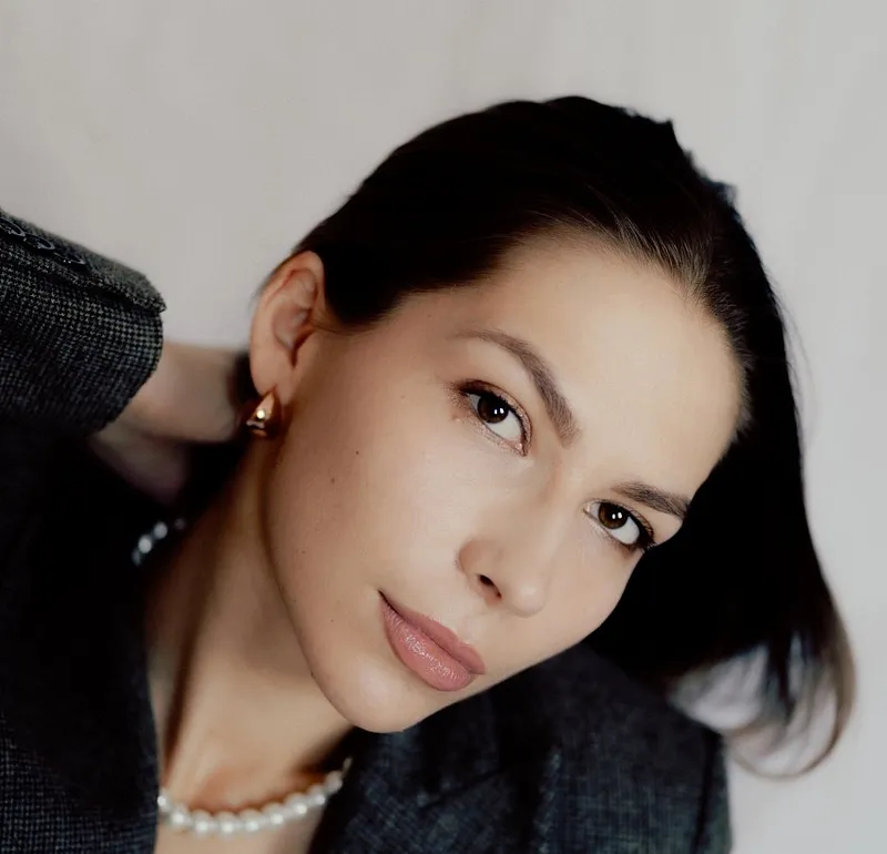 Полина Свинцова